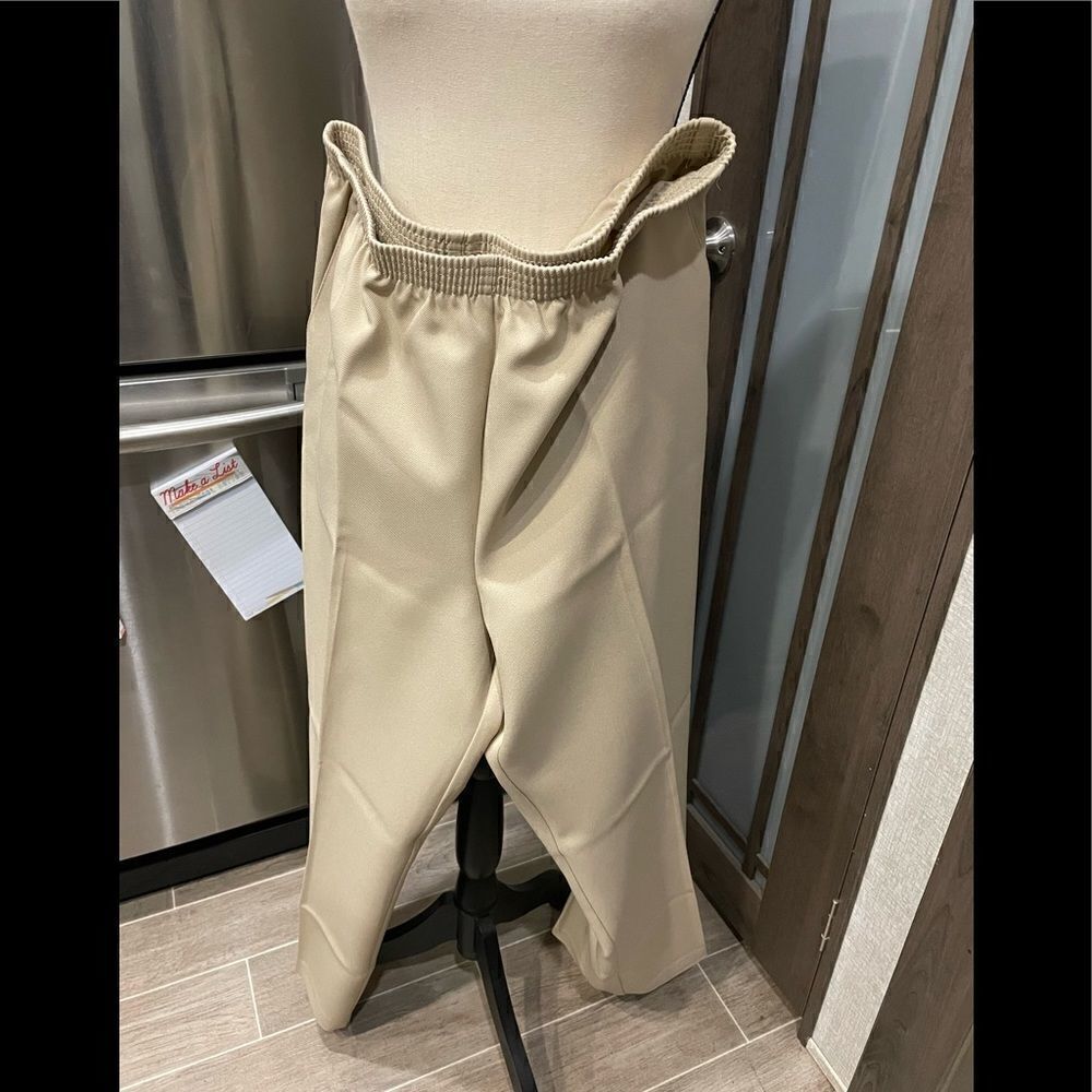 NWT Alford Dunner Pants 